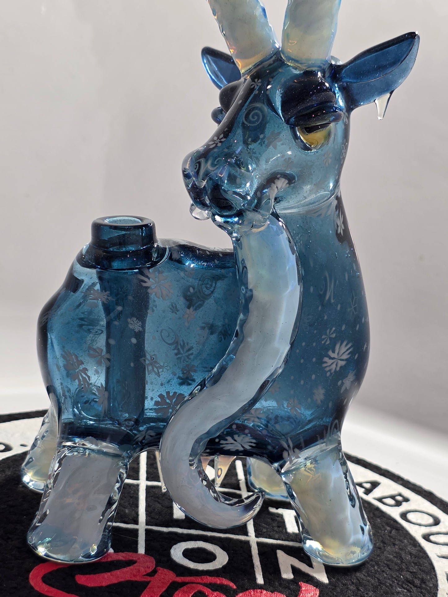 Robertson Glass Rig. Blue Goat glass rig on a white background 