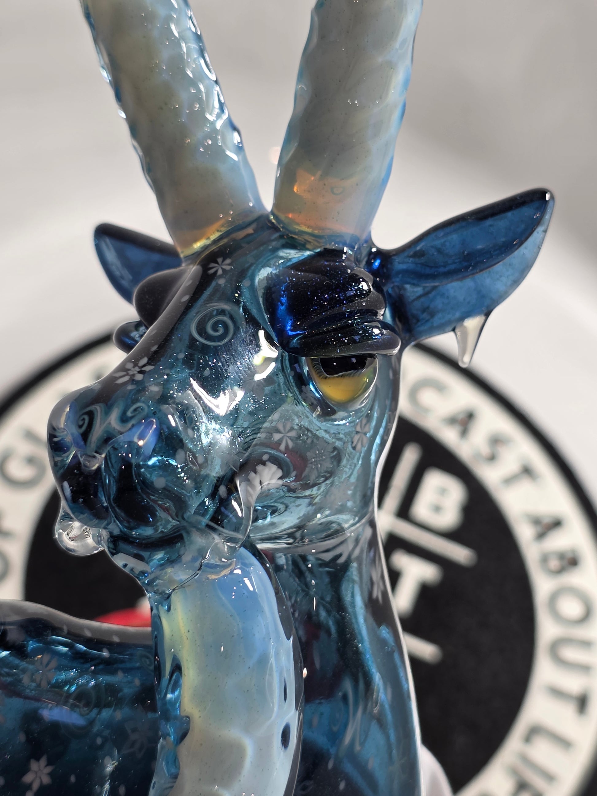 Robertson Glass Rig. Blue Goat glass rig on a white background 