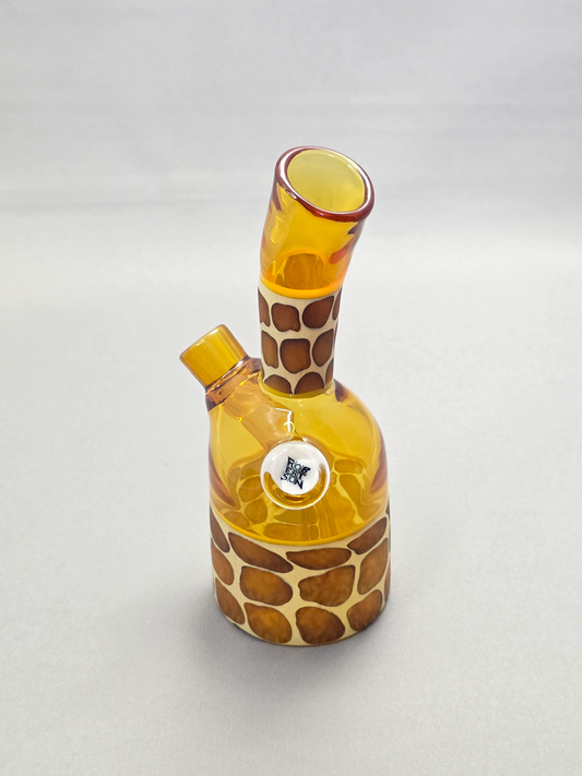 Robertson Glass yellow giraffe pattern glass rig on a light grey background